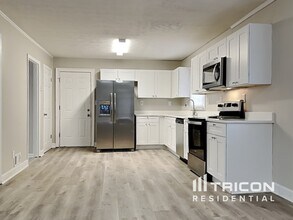 5867 Christopher Ln in Lithonia, GA - Building Photo - Building Photo
