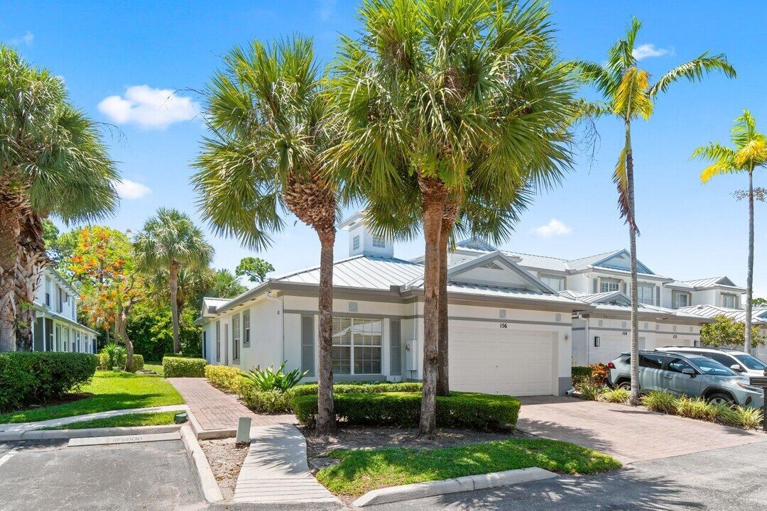 156 Coconut Key Ln in Delray Beach, FL - Building Photo
