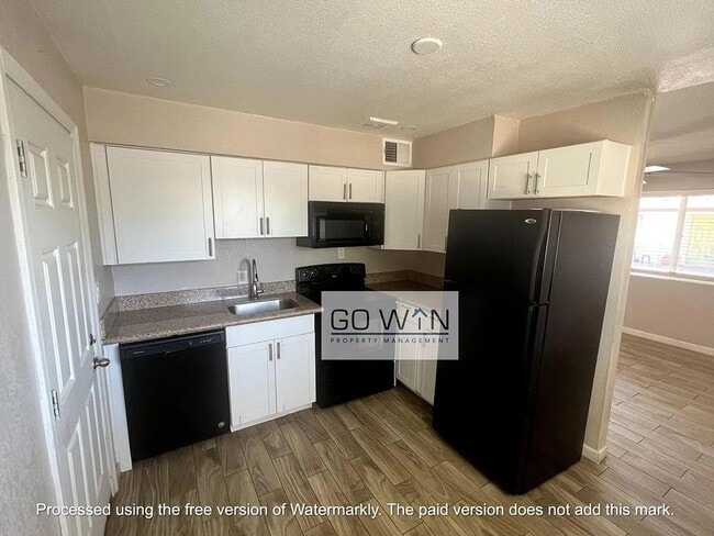 property at 1021 N 28th St