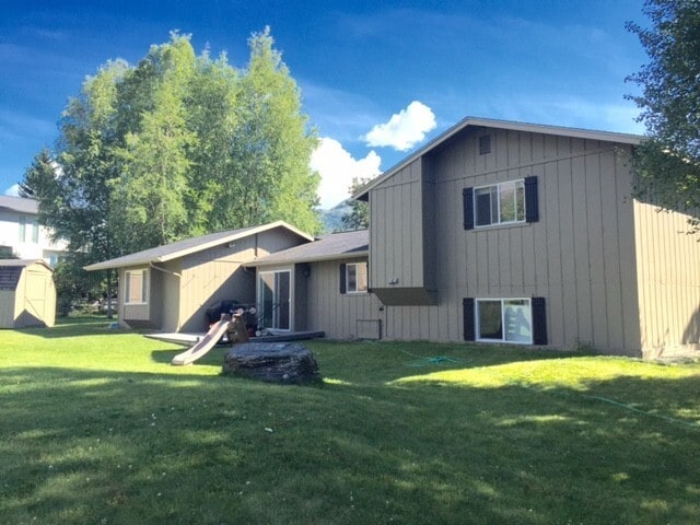 9819 St Lawrence Cir in Anchorage, AK - Building Photo - Building Photo