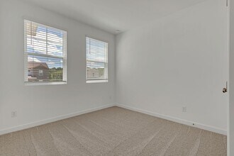 172 E Millbrook Dr in Spring Hill, TN - Building Photo - Building Photo