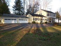 92 S Main St, Unit 3 photo'