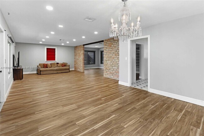 property at 1338 Jackson St