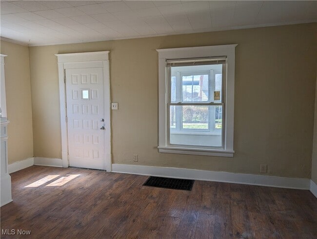 2357 19th St SW in Akron, OH - Building Photo - Building Photo