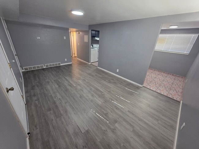 85 E 200 N in Ferron, UT - Building Photo - Building Photo