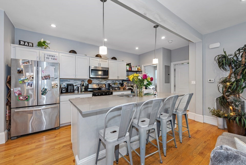 4 Sumner St, Unit 1 in Boston, MA - Building Photo