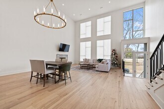 712 N Magnolia St in North Little Rock, AR - Building Photo - Building Photo