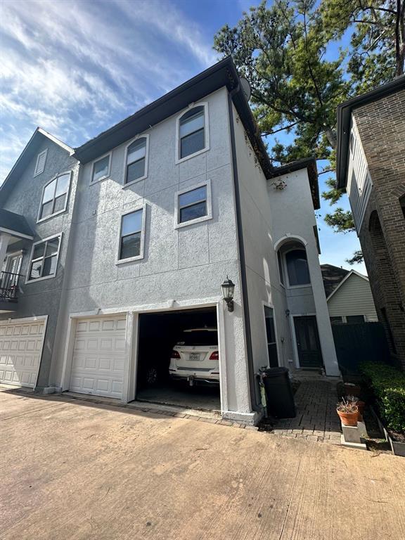 property at 3710 Sherwood Ln