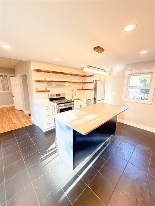 36 Myrtle Ave in Cambridge, MA - Building Photo