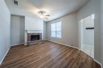 1130 Wake Forest Dr in Lewisville, TX - Building Photo - Building Photo