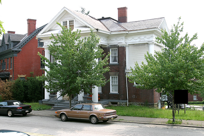 2345 Perrysville Ave in Pittsburgh, PA - Building Photo - Building Photo