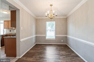 214 Chinnick Ave in Hamilton Township, NJ - Building Photo - Building Photo