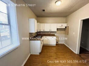 2008 S Martin St in Little Rock, AR - Building Photo - Building Photo