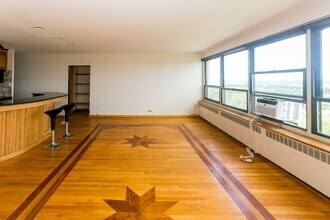 4180 N Marine Dr in Chicago, IL - Building Photo - Building Photo