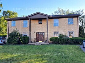 2908 Brinkey Way in Louisville, KY - Building Photo