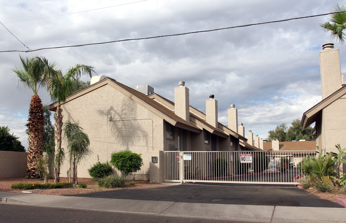 The Lofts in Phoenix, AZ - Building Photo