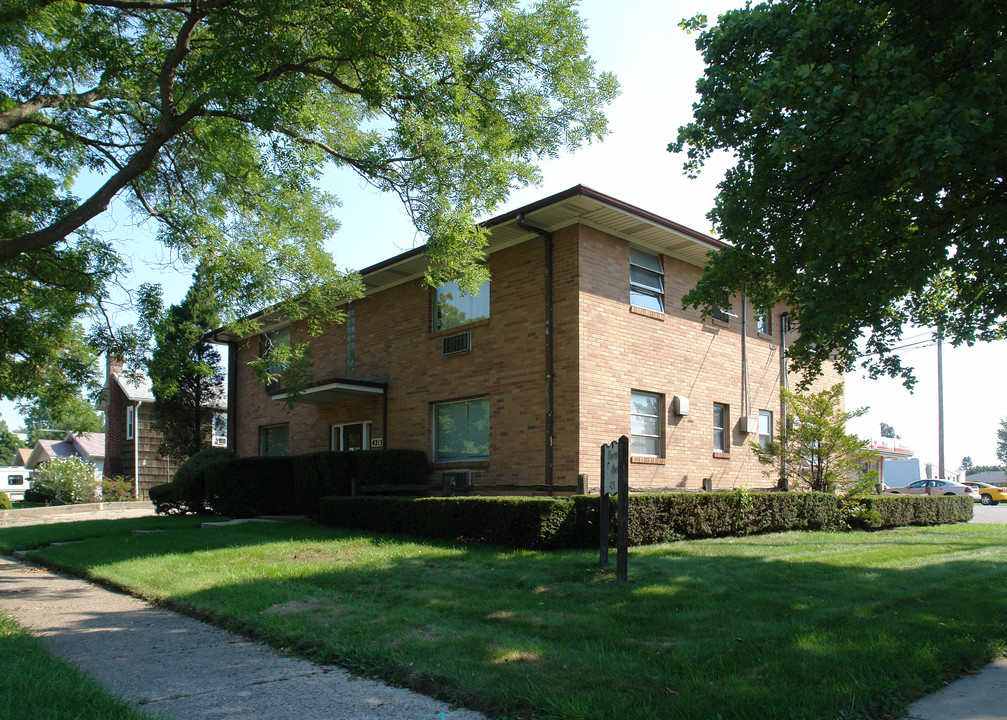 4215 Glenwood Ave in Lansing, MI - Building Photo