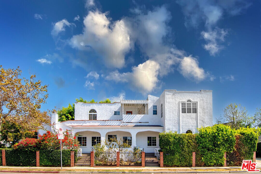 466 S Orlando Ave in Los Angeles, CA - Building Photo