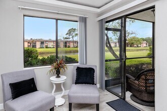 129 Lakeview Way in Oldsmar, FL - Building Photo - Building Photo