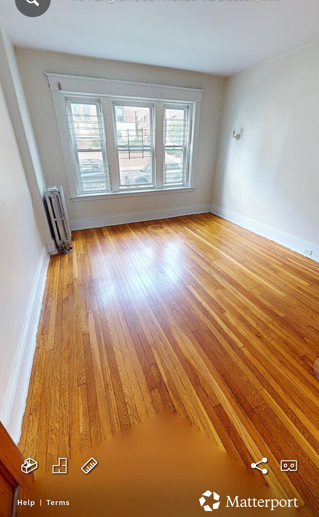 145 Englewood Ave, Unit 2## in Boston, MA - Foto de edificio - Building Photo