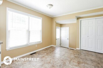 1001 Sequoia Dr in Lewisville, NC - Foto de edificio - Building Photo