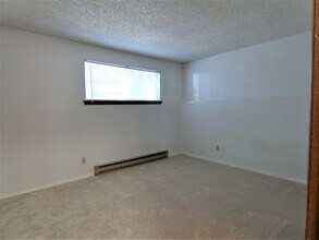 5842 NE 75th St, Unit C107 in Seattle, WA - Foto de edificio - Building Photo