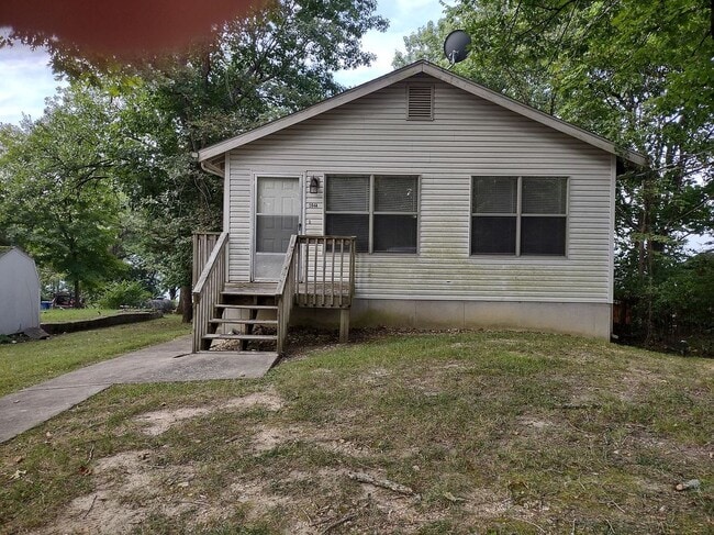 property at 594 Shadowrock Dr