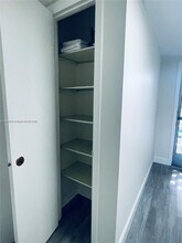 873 NE 195th St in Miami, FL - Building Photo - Building Photo