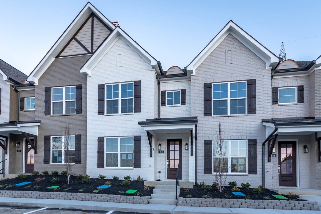 730 Old Hickory Blvd-Unit -214 in Nashville, TN - Building Photo