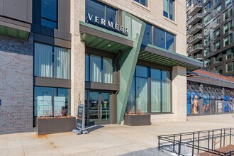 Vermeer in Washington, DC - Foto de edificio - Building Photo