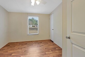 317 Baby Ln in Jesup, GA - Building Photo - Building Photo