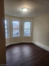 343 Market St-Unit -2f in Paterson, NJ - Building Photo - Building Photo