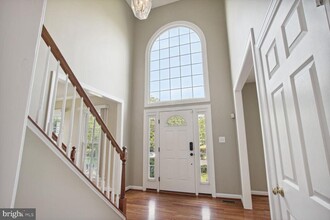 11427 Potomac Oaks Dr in Rockville, MD - Building Photo - Building Photo