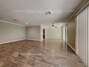 2250 Horse Creek Cir in Henderson, NV - Building Photo - Building Photo