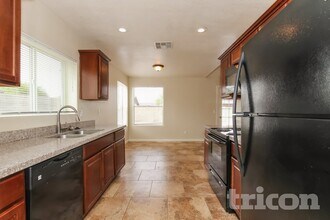 6926 W Cameron Dr in Peoria, AZ - Building Photo - Building Photo