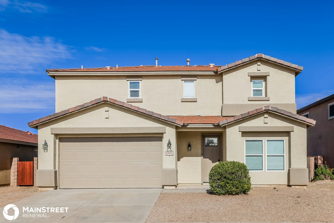 13439 E Hampden Green Way in Vail, AZ - Building Photo