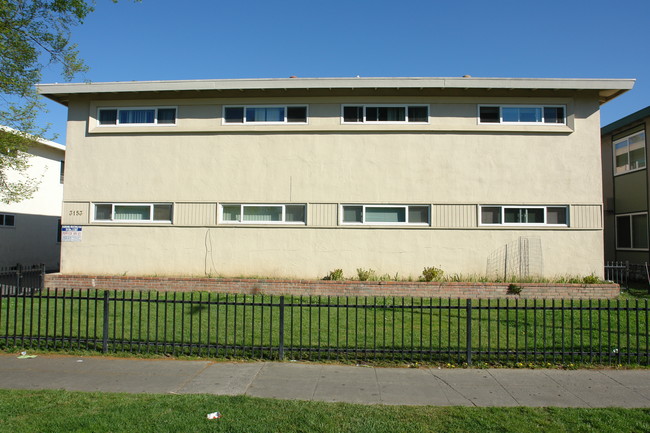 Century Apartments in San Jose, CA - Foto de edificio - Building Photo