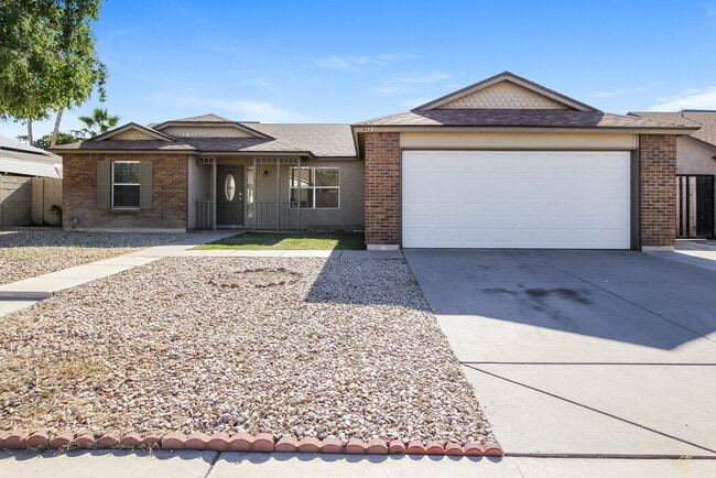 property at 8023 W Krall St