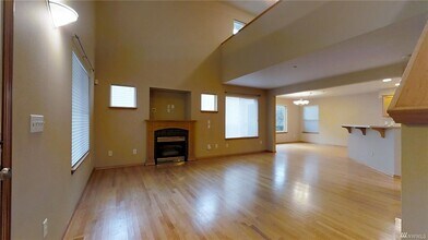 1476 Bobs Hollow Ln in Dupont, WA - Building Photo - Building Photo