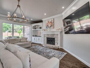 18601 Wolf Creek Dr in Edmond, OK - Building Photo - Building Photo