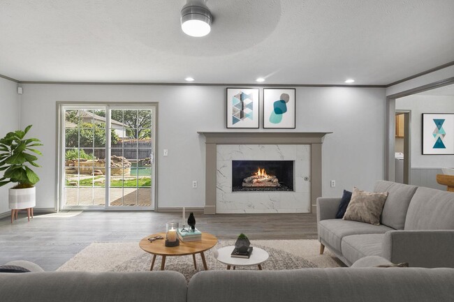 property at 1908 Glen Cove Cir