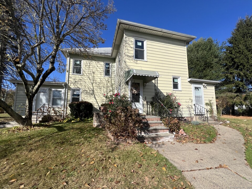 759 Main St in Meriden, CT - Building Photo