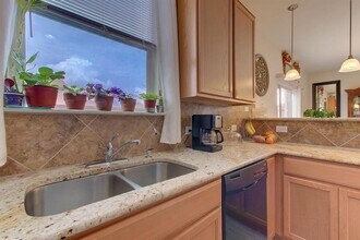 6816 Sunderland Trail in Austin, TX - Building Photo - Building Photo