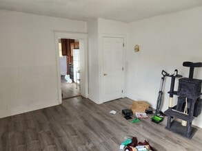 302 Main St in Hellertown, PA - Building Photo - Building Photo