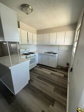 5706 E 40th Terrace in Kansas City, MO - Building Photo - Building Photo