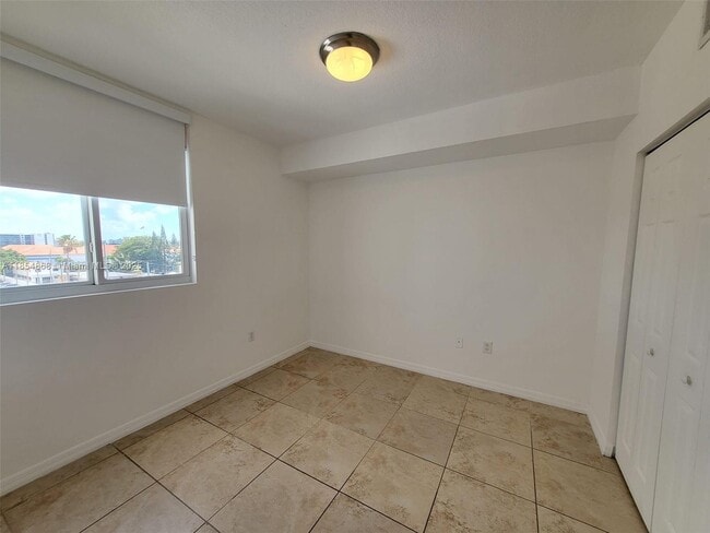 property at 435 SW 12th Ave