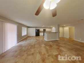 9637 Christine View Ct in Las Vegas, NV - Building Photo - Building Photo