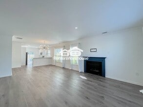 351 Middleton Wy in Chesapeake, VA - Building Photo - Building Photo
