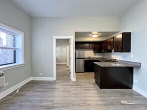 1435 N Dearborn St in Chicago, IL - Building Photo - Building Photo