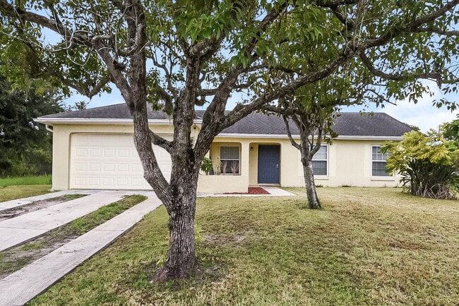 property at 338 Gait Ct